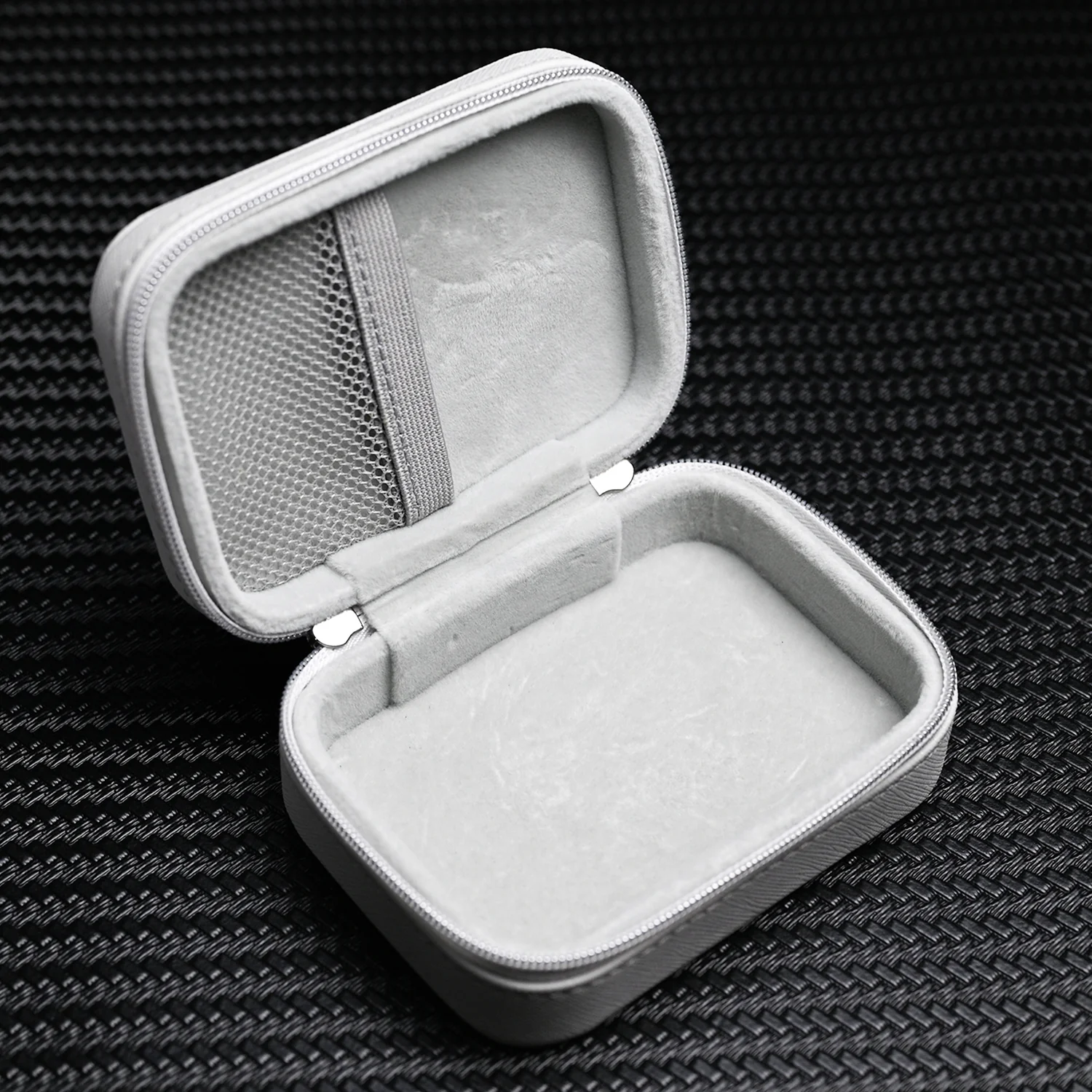 HIDIZS EA02 Portable Leather Case Storage Box - Image 5